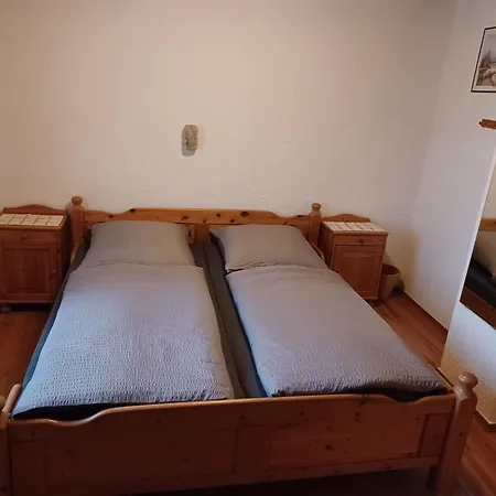 بيت ضيافة Zum Bergbauern وايدهاوس